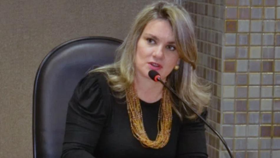 Ivana Bastos (PSD)